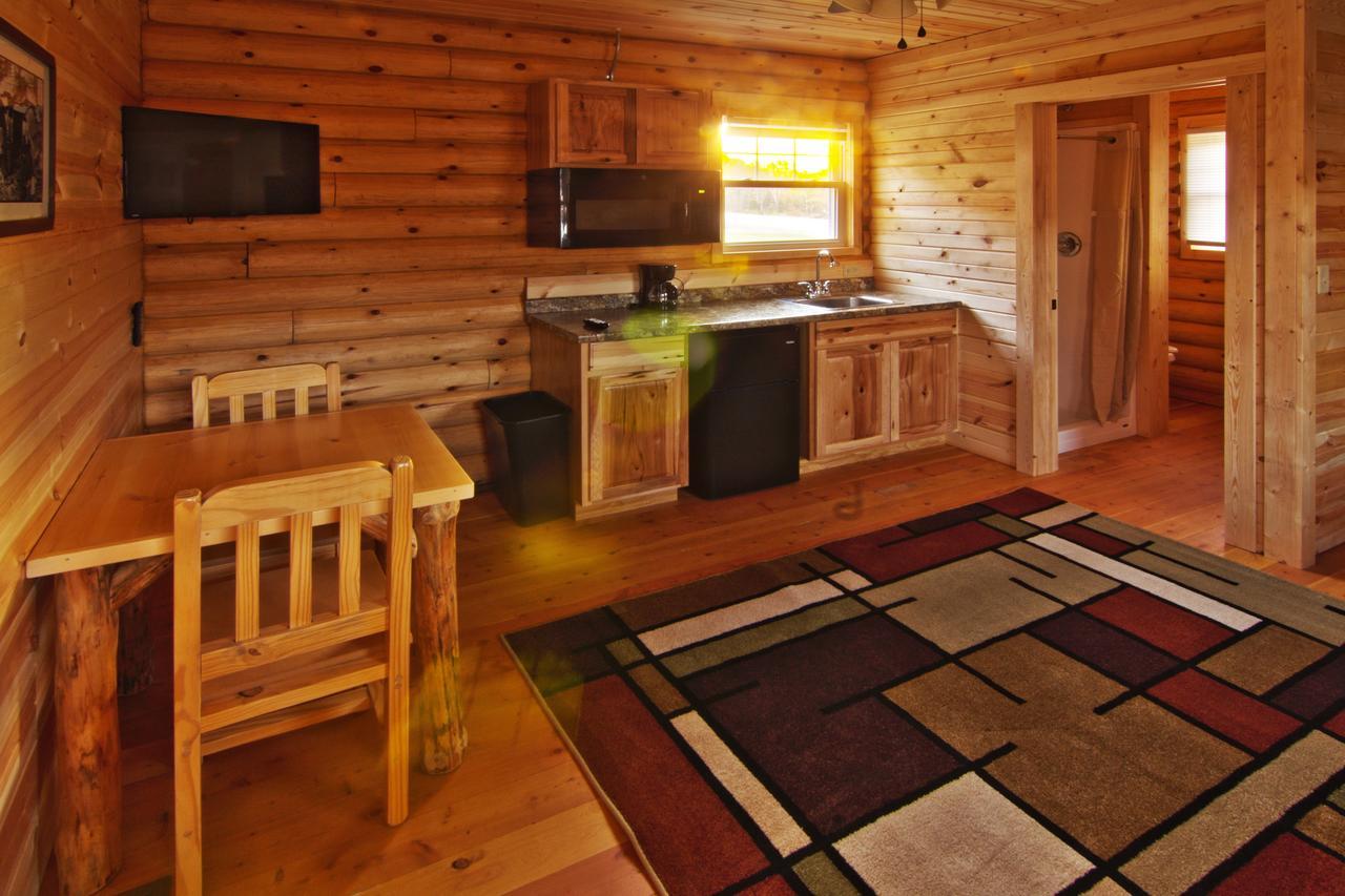 Rippling River Resort Marquette Bagian luar foto