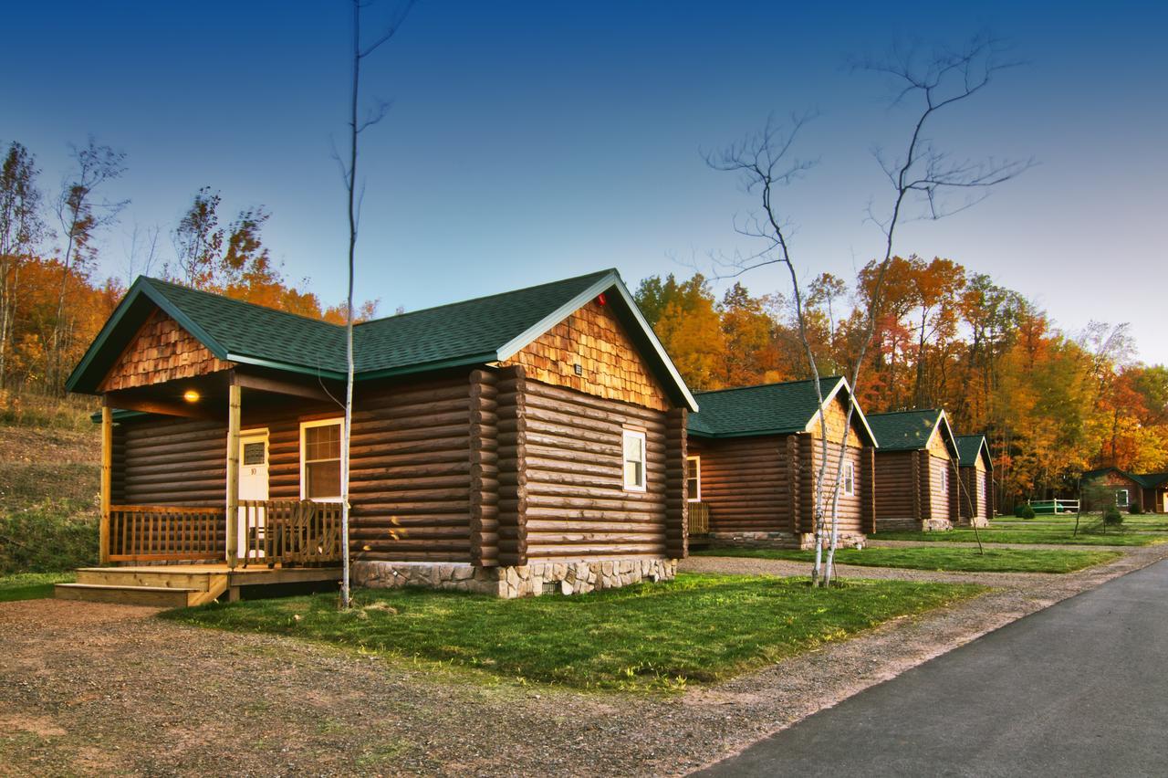 Rippling River Resort Marquette Bagian luar foto