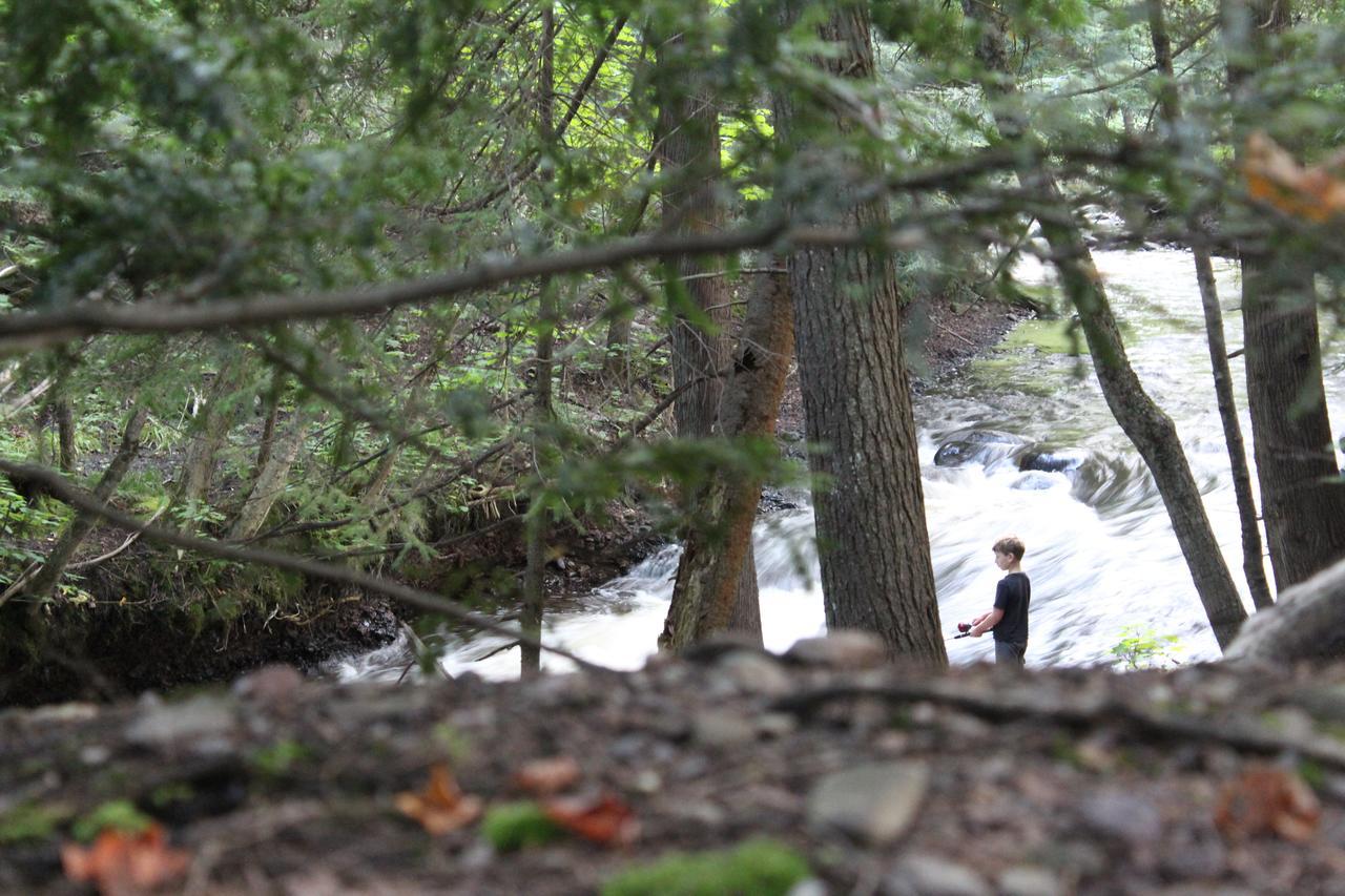 Rippling River Resort Marquette Bagian luar foto