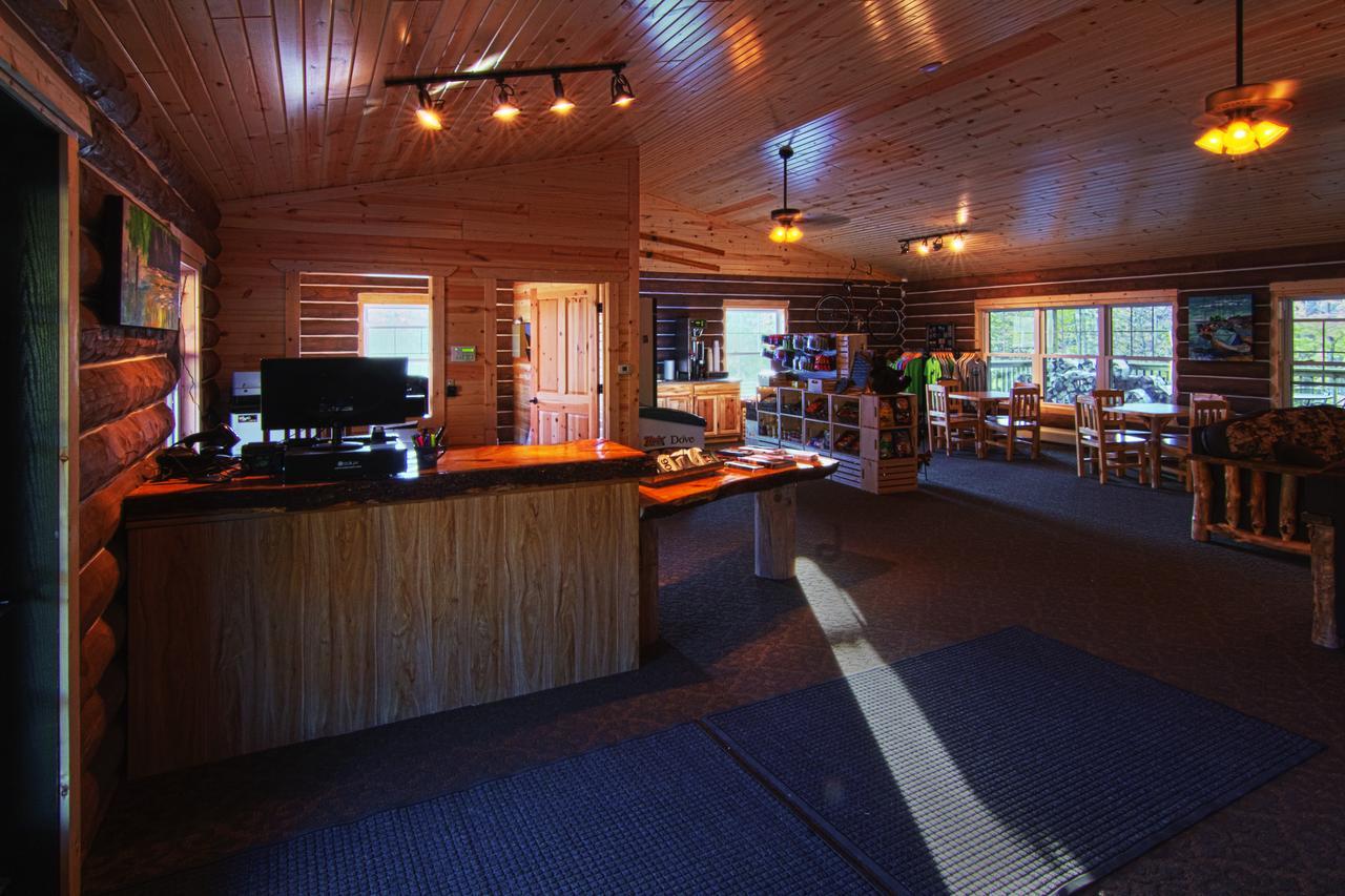 Rippling River Resort Marquette Bagian luar foto