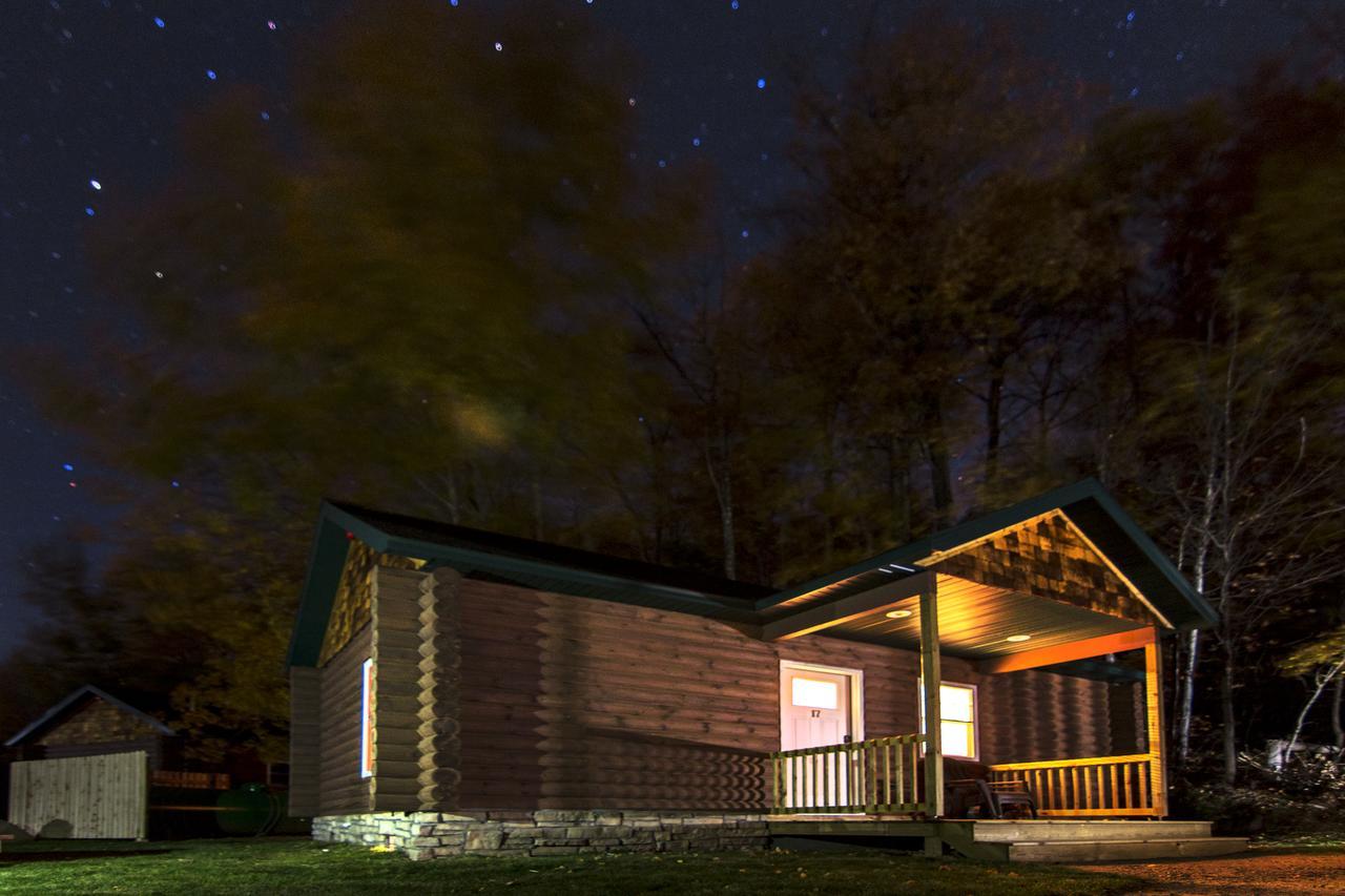 Rippling River Resort Marquette Bagian luar foto